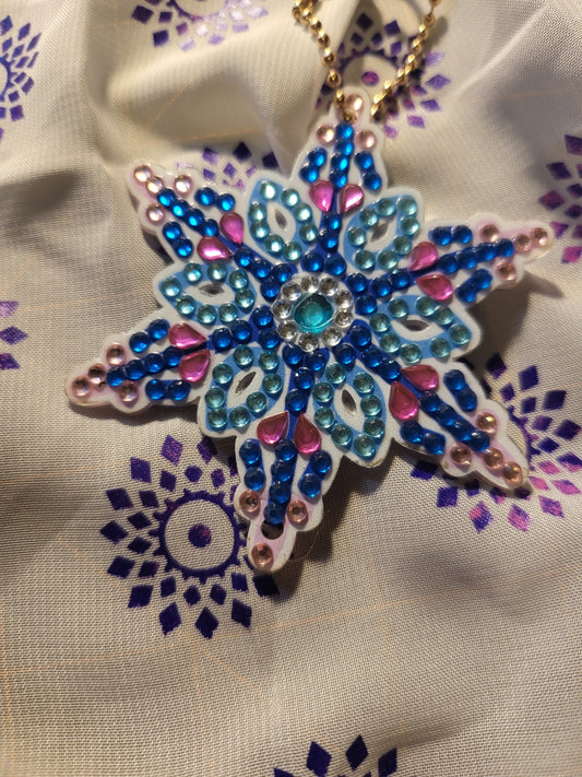 Snowflake Ornament/Keychain #9